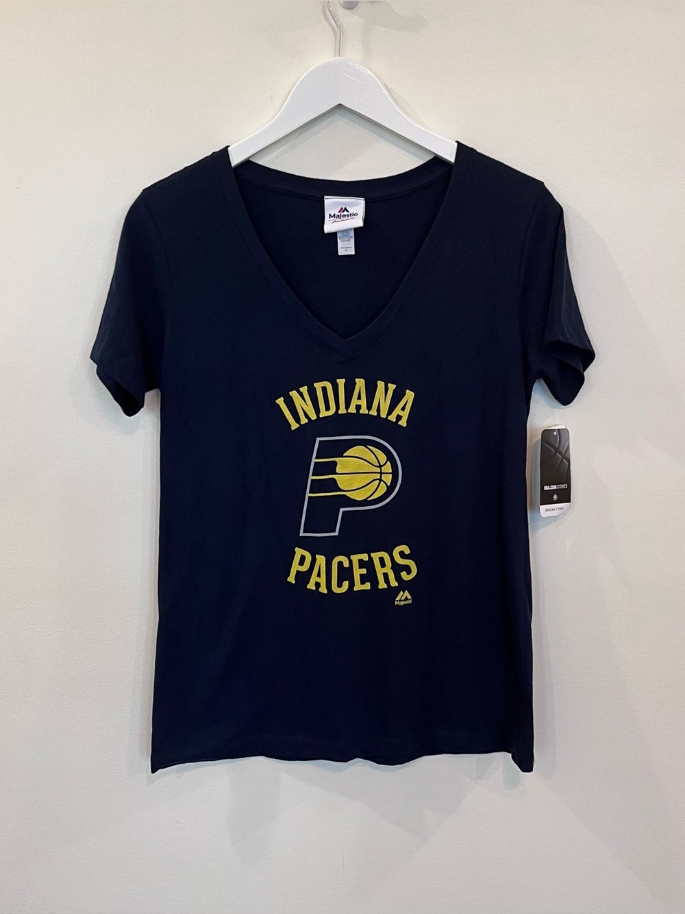 Indiana Pacers Women's T Shirt Large Blue NBA Majestic Fan Fashion New V Neck